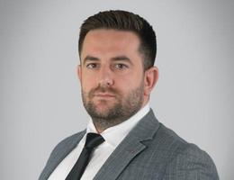 Agent Nazir Ostwani