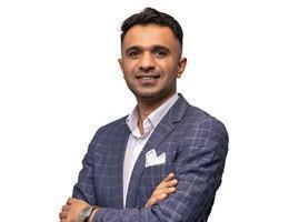 العميل Anwar Sadiq