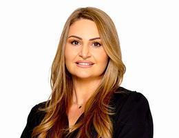 Agent Natalie Daghestani