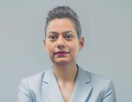 العميل Rakhi Mehra