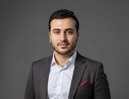 العميل Aanis Khalil