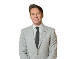 العميل Josh Durr