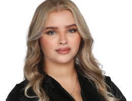 العميل Oumaima Karkafi