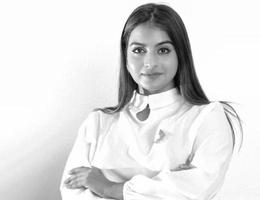 العميل Monisha Sukumar