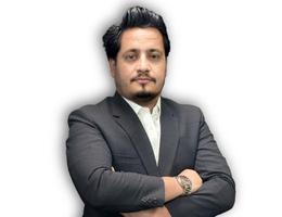 العميل Hamza Hussain Shah