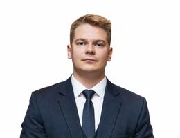 العميل Konstantin Morozov