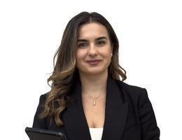 العميل Arjola Oshafi