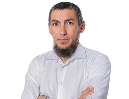 Agent Esen Khodzhageldyev
