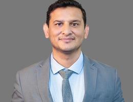 العميل Usman Khalid