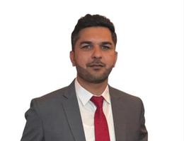 العميل Atif Niaz