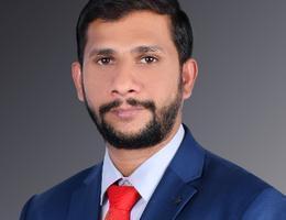 العميل Zeeshan Ali