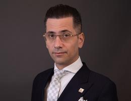 العميل Manuel  Gallo