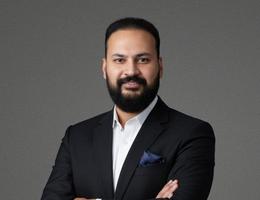 العميل Usama karamat