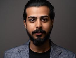 العميل Ali Muhammad Inayat