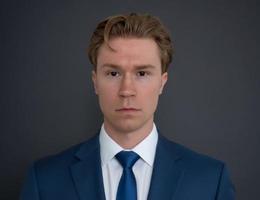 العميل Lucas Alexander Leonhardt
