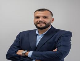 العميل Moataz  Mohsen