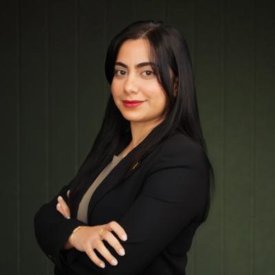 Agent Helia Hashemizadeh