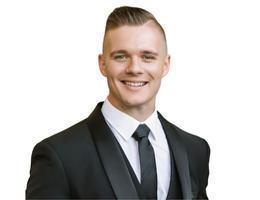 Agent Mark Johnson
