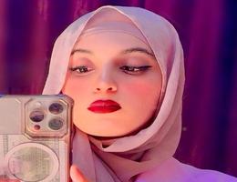 العميل LOUIZA REZOUG