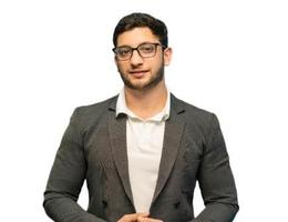 العميل Oussama Lababidi