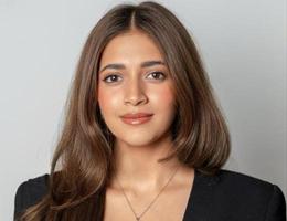 العميل Medha Raj