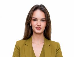 Agent Leah Coyne