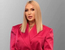 العميل Victoria Crigan