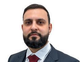 العميل Izaan Raja