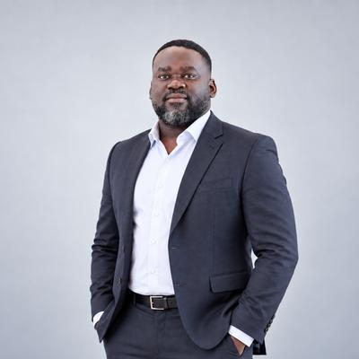 العميل Andrew Kasoma