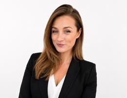 Agent Andreea Rizan