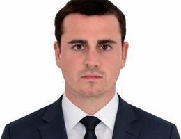 العميل George Jennings