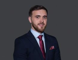 Agent Ryan Lofts