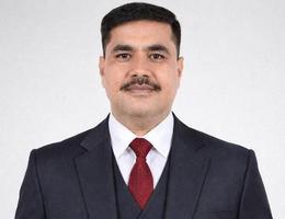 العميل Yasir Ali Khan