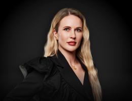 Agent Liudmyla Nykolaichuk