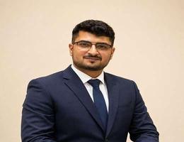 العميل Shahzeb Ahmed