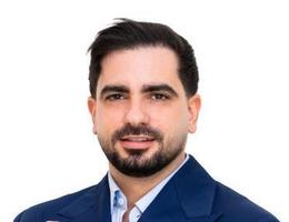 العميل Ryan Brahim