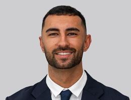 العميل Lucas Mason