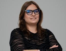 العميل Divya Kumar