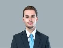 Agent Benjamin Larrad