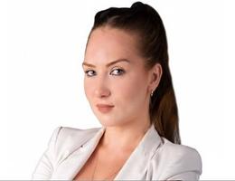 Agent Elena Klubnikina