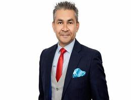 العميل Rolf Manuel