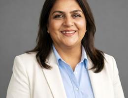 العميل Nandita Shukla