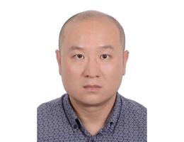 العميل Yifeng Jiang