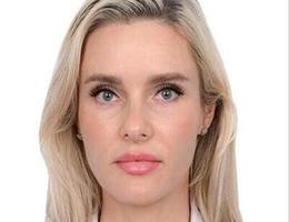 العميل Karolina Hattingh