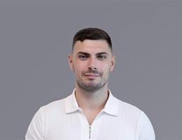 Agent Oliver Mollett