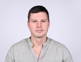 العميل Aleksei Berezkin
