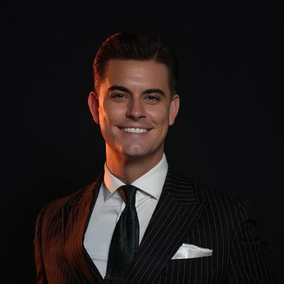 Agent Alex Devenport