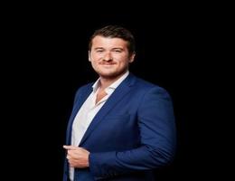 العميل Noah Aribi