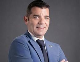 Agent Alberto Sommer