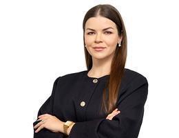 Agent Maryna Alifiravets